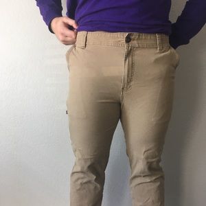 Men’s hiking/work pant. Tan and durable.